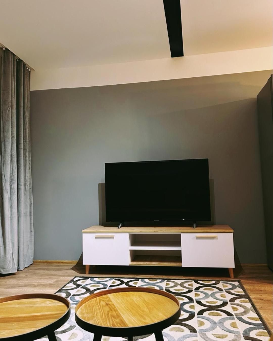Apartament Tysiaclecia 6 Apartment Katowice Luaran gambar