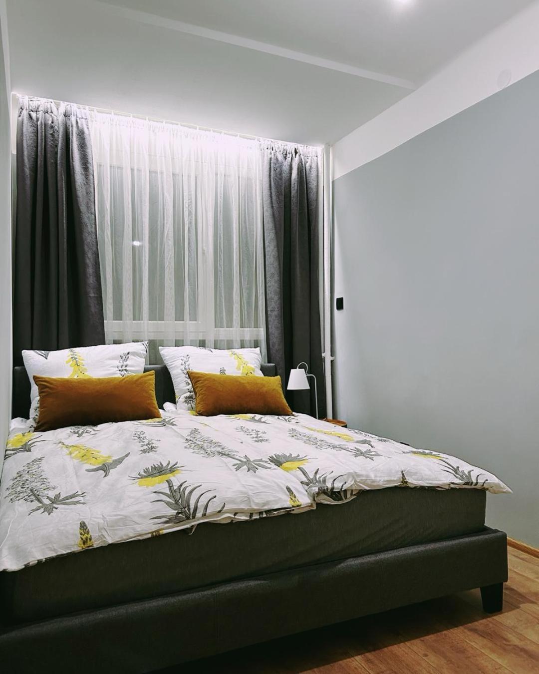 Apartament Tysiaclecia 6 Apartment Katowice Luaran gambar